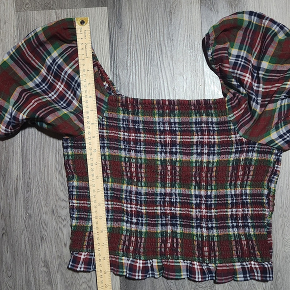 American Eagle Womens Plaid Puff Sleeve Smocked Crop Top Large - Picture 7 of 8